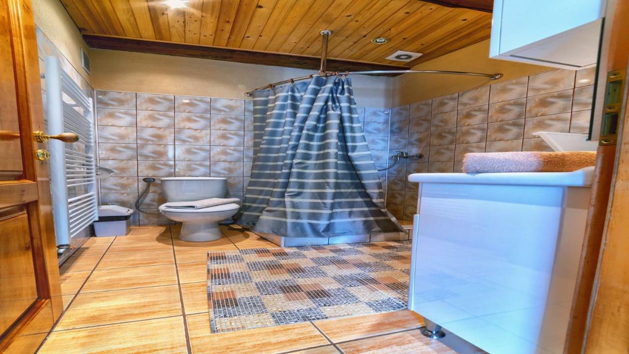 Apartment Anna Kežmarok Buitenkant foto